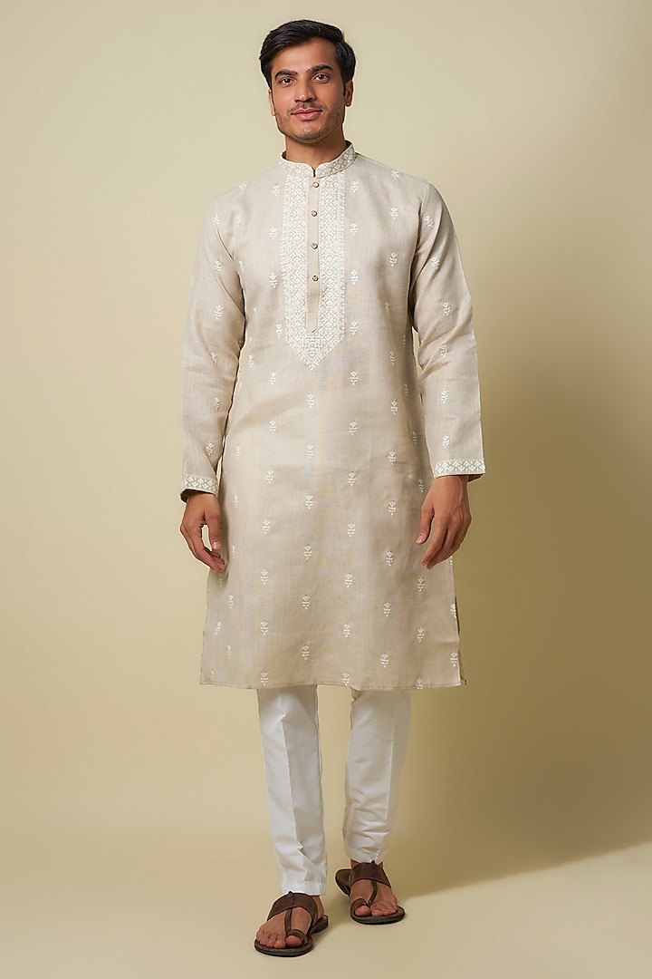 Beige Linen Thread Embroidered Kurta Set by RNG Safawala Men at Pernia's Pop Up Shop