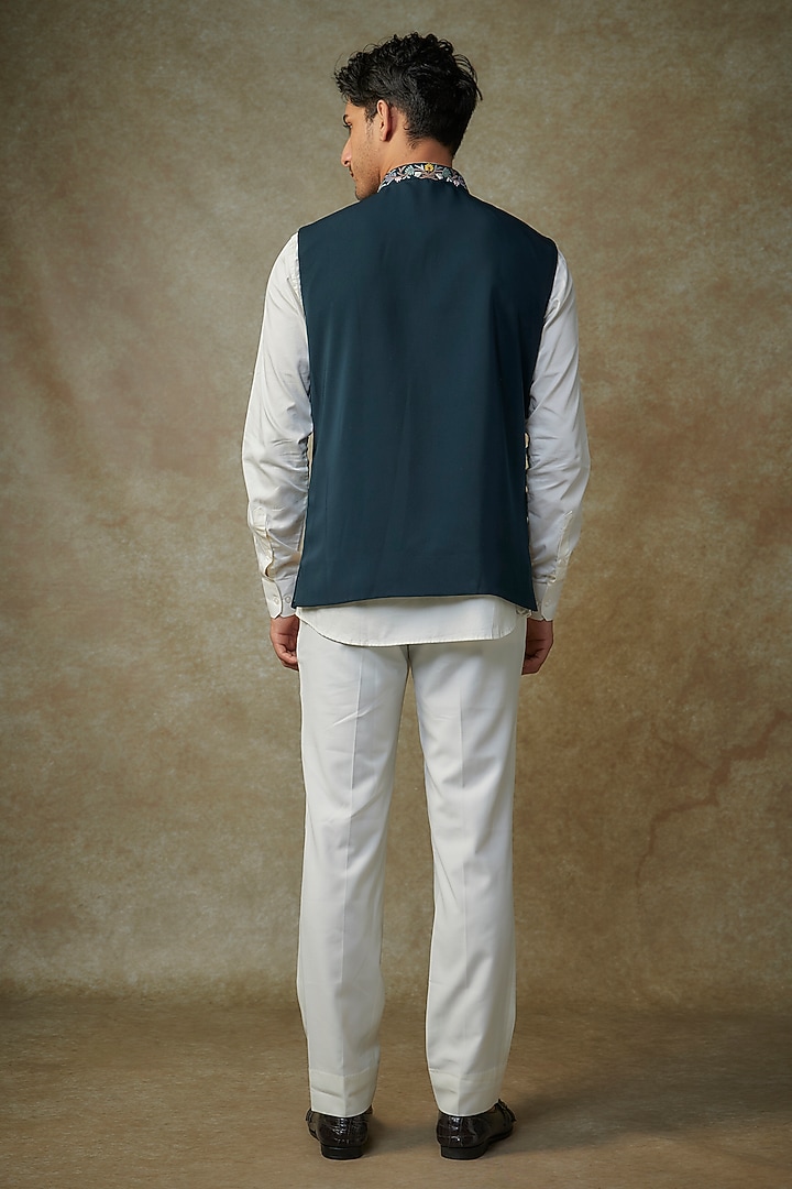 Bottle Green Silk Resham Embroidered Nehru Jacket by RNG Safawala Men at Pernia's Pop Up Shop