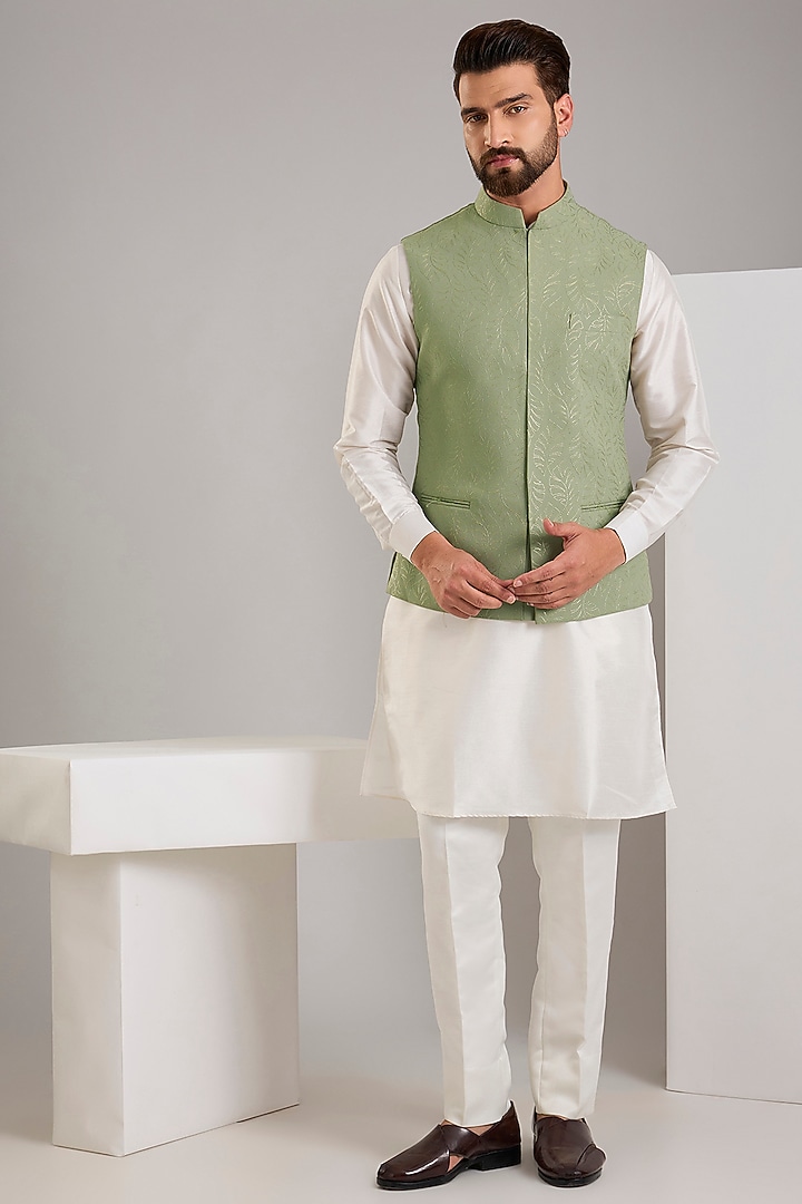 Pista Green Raw Silk Foil Printed Bundi Jacket Set by RNG Safawala Men at Pernia's Pop Up Shop