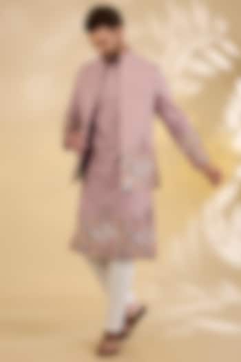 Mauve Raw Silk Resham Embroidered Bundi Jacket Set by RNG Safawala Men at Pernia's Pop Up Shop