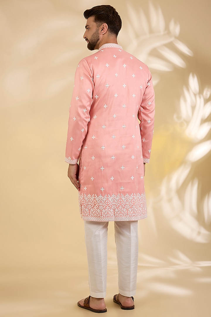 Peach Crepe Silk Resham Embroidered Kurta Set by RNG Safawala Men at Pernia's Pop Up Shop