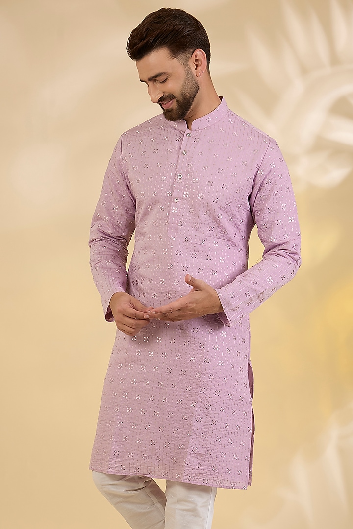 Purple Silk Resham Embroidered Kurta Set by RNG Safawala Men at Pernia's Pop Up Shop