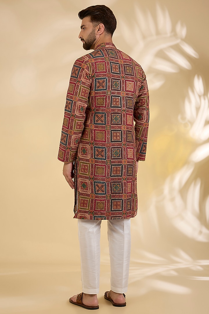 Maroon Muslin Silk Mirror Work Kalamkari Kurta Set by RNG Safawala Men at Pernia's Pop Up Shop