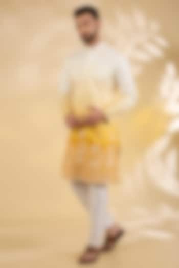 Yellow Ombre Silk Sequins Embroidered Kurta Set by RNG Safawala Men at Pernia's Pop Up Shop