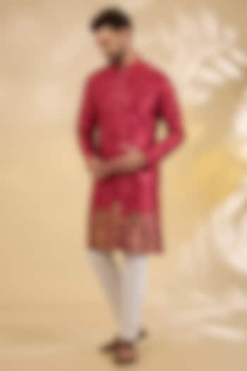 Red Cotton Silk Printed Kurta Set by RNG Safawala Men at Pernia's Pop Up Shop