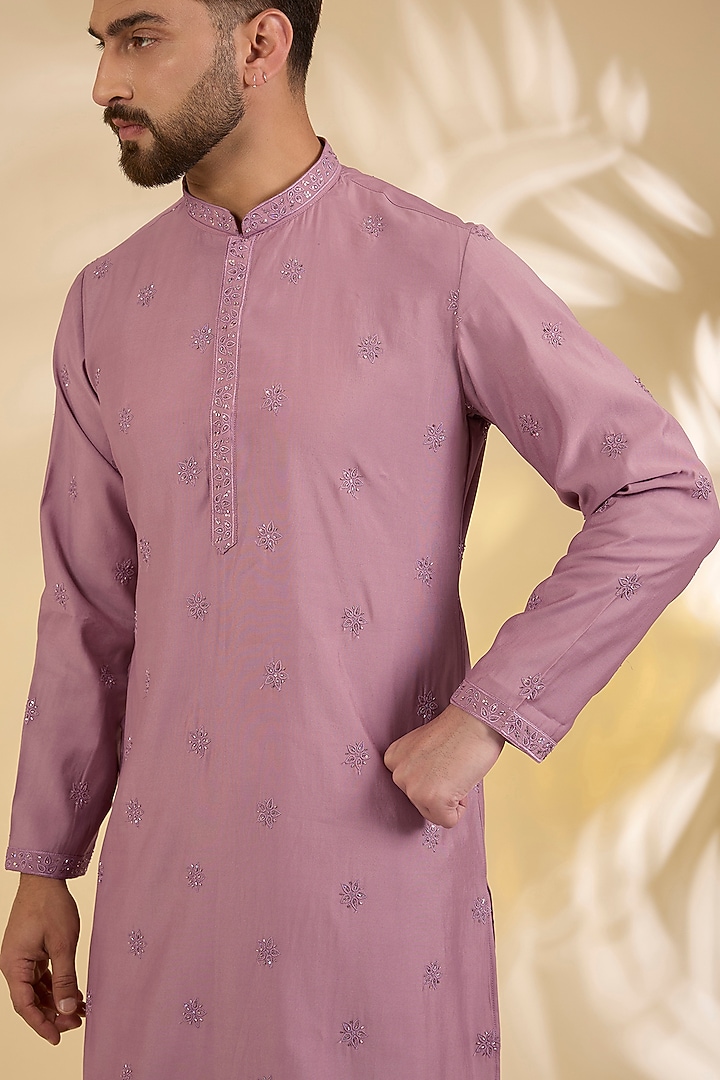 Mauve Cotton Silk Cutdana Embroidered Kurta Set by RNG Safawala Men at Pernia's Pop Up Shop
