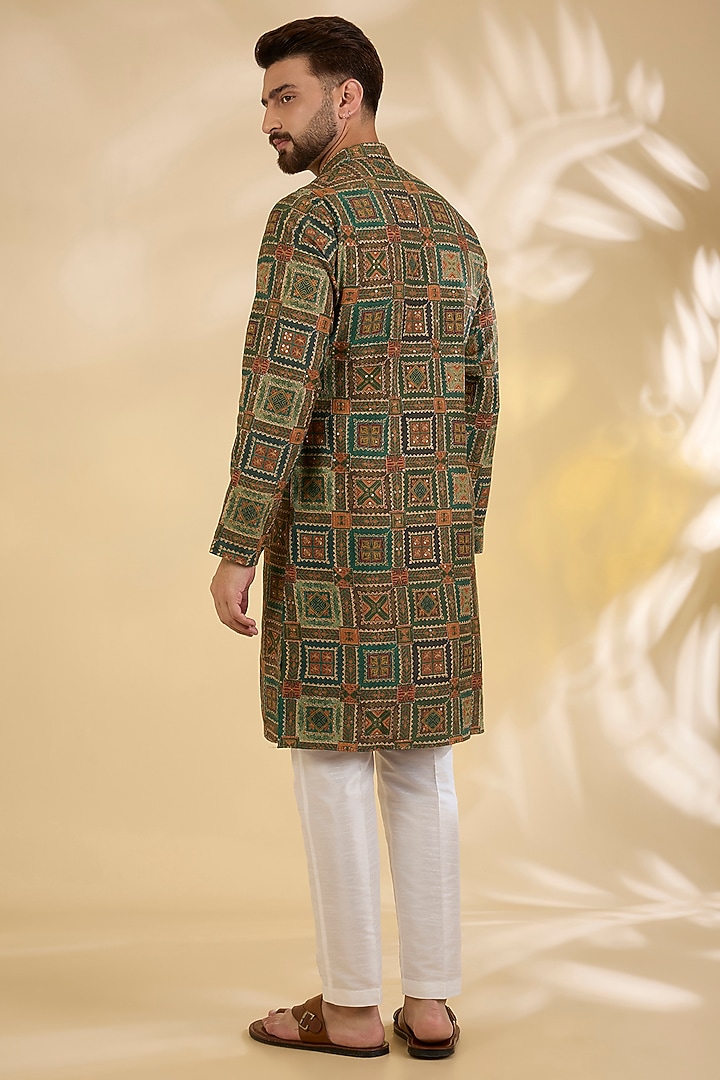 Green Muslin Silk Mirror Work Kalamkari Kurta Set by RNG Safawala Men at Pernia's Pop Up Shop
