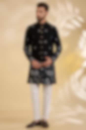 Black French Terry Thread Embroidered Achkan Set by RNG Safawala Men at Pernia's Pop Up Shop