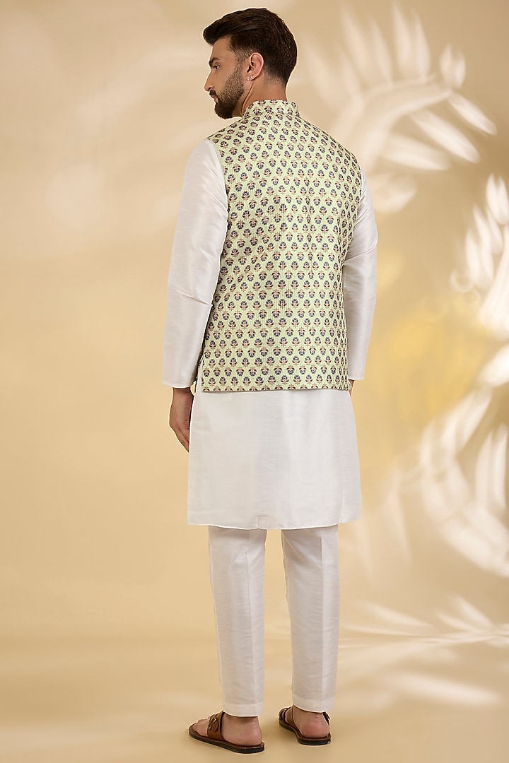 Beige Raw Silk Floral Printed Bundi Jacket by RNG Safawala Men at Pernia's Pop Up Shop