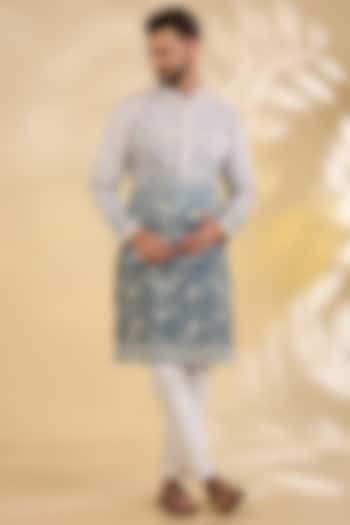Blue Ombre Crepe Silk Thread Embroidered Kurta Set by RNG Safawala Men at Pernia's Pop Up Shop
