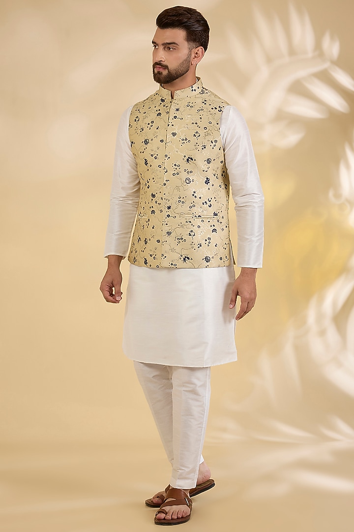Beige Brocade Silk Zari Printed Bundi Jacket by RNG Safawala Men at Pernia's Pop Up Shop