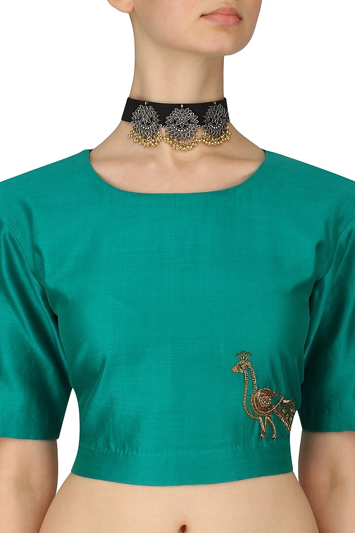 Ritika Sachdeva presents Silver finish triple floral cutwork pendant choker necklace available only at Pernia's Pop Up Shop.