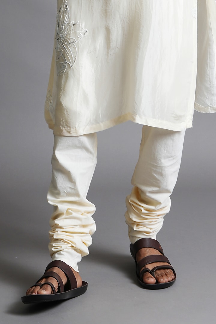 White Upada Silk Embroidered Kurta Set by Ritambh at Pernia's Pop Up Shop