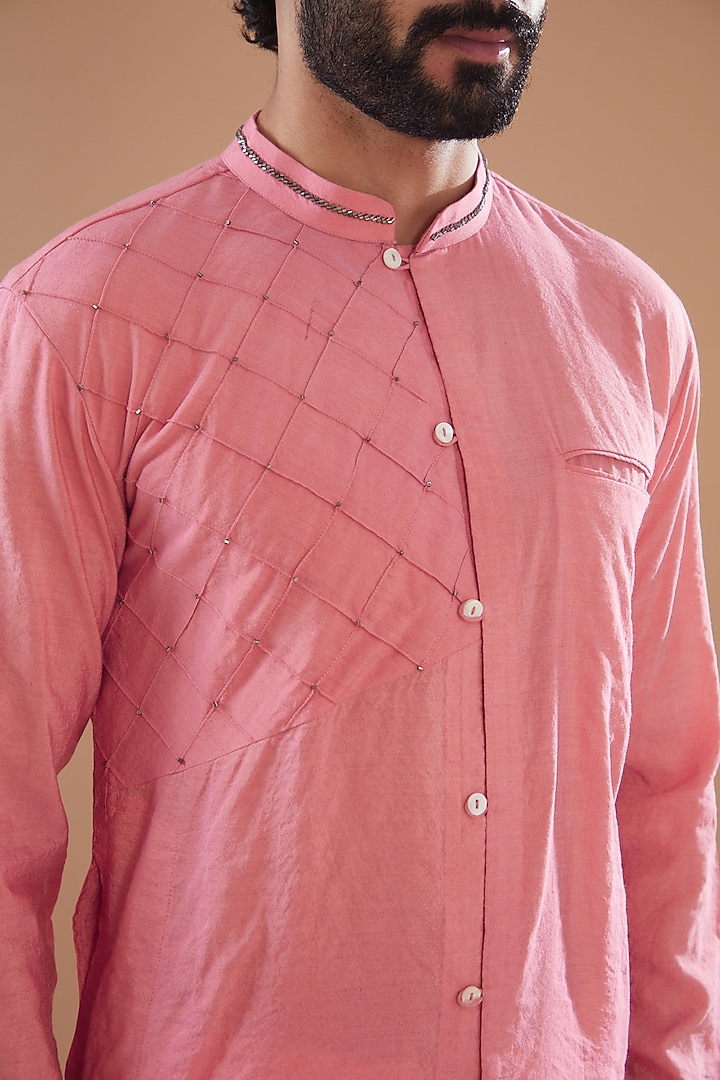Pink Cotton Silk Embellished Kurta Set by Ritambh at Pernia's Pop Up Shop