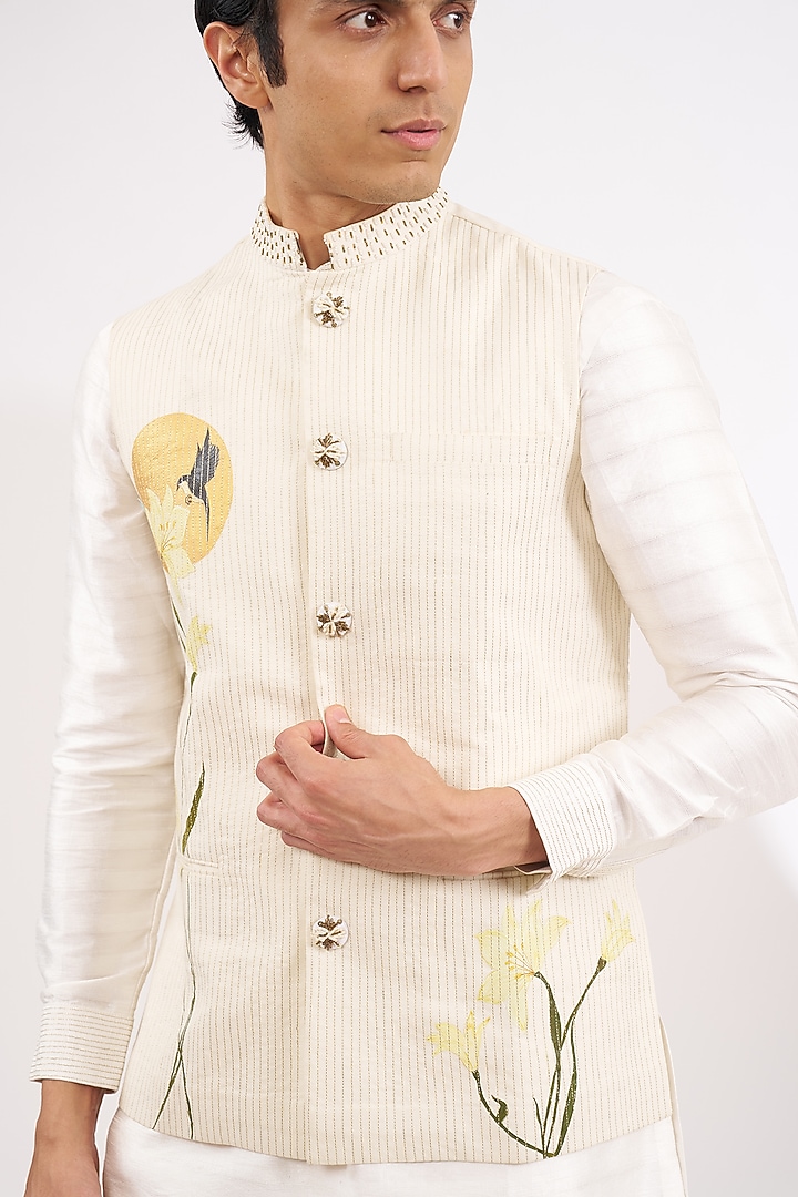 White Cotton Hand-Painted & Zari Embroidered Nehru Jacket by Ritambh at Pernia's Pop Up Shop