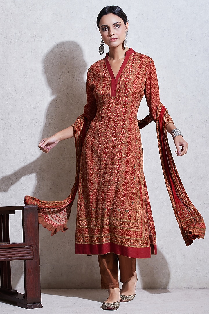 Rust & Beige Printed Kurta Set by Ritu Kumar at Pernia's Pop Up Shop