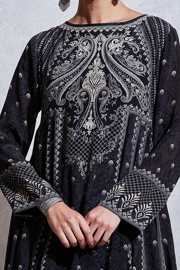 Black & Ivory Printed Kurta Set by Ritu Kumar at Pernia's Pop Up Shop