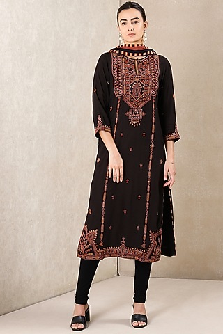 Black Rayon Slub A-Line Kurta Set by Ritu Kumar