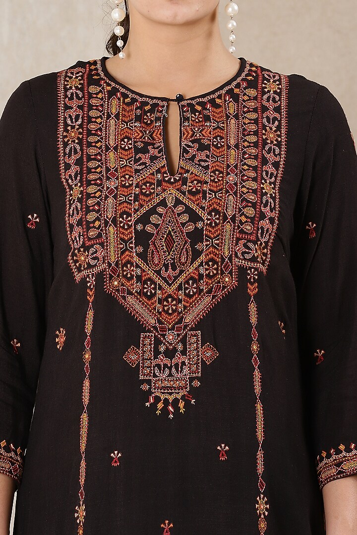 Black Rayon Slub A-Line Kurta Set by Ritu Kumar at Pernia's Pop Up Shop