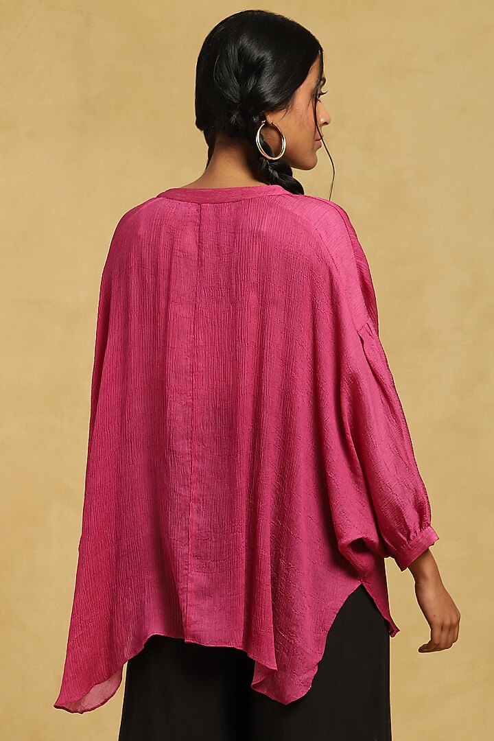 Pink Crimp Satin Kurta by Ritu Kumar at Pernia's Pop Up Shop