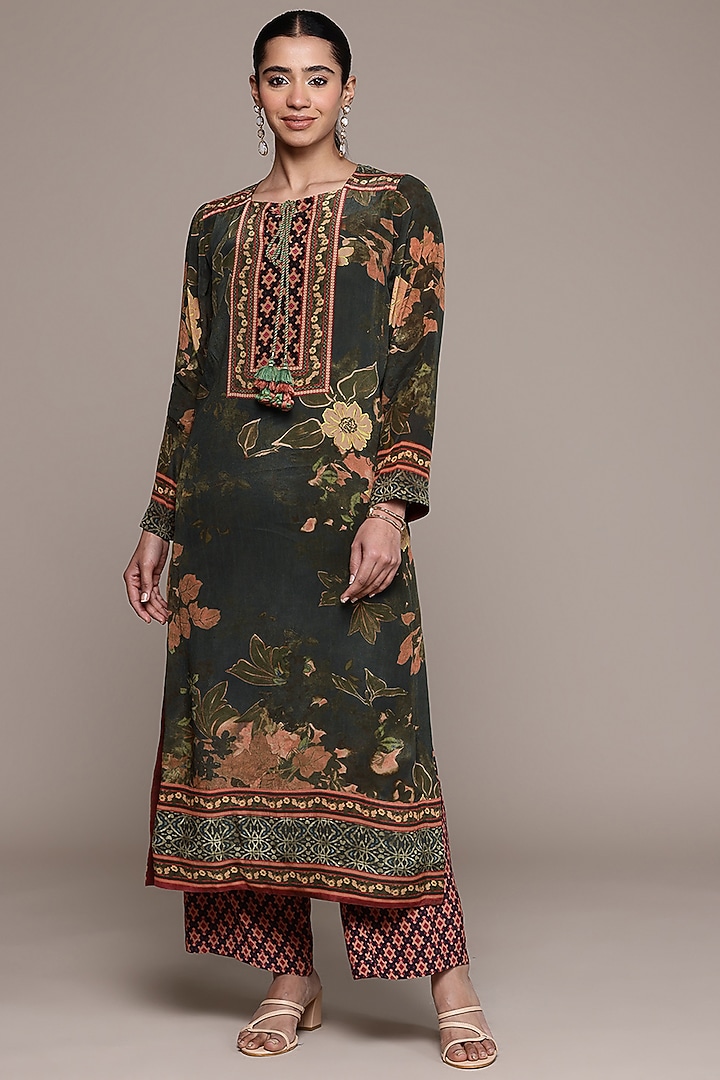 Black Viscose Crepe Floral Printed Kurta Set by Ritu Kumar at Pernia's Pop Up Shop