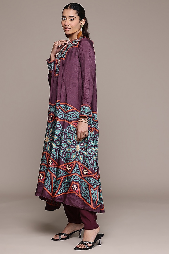 Wine Viscose Dupion Kurta Set by Ritu Kumar at Pernia's Pop Up Shop