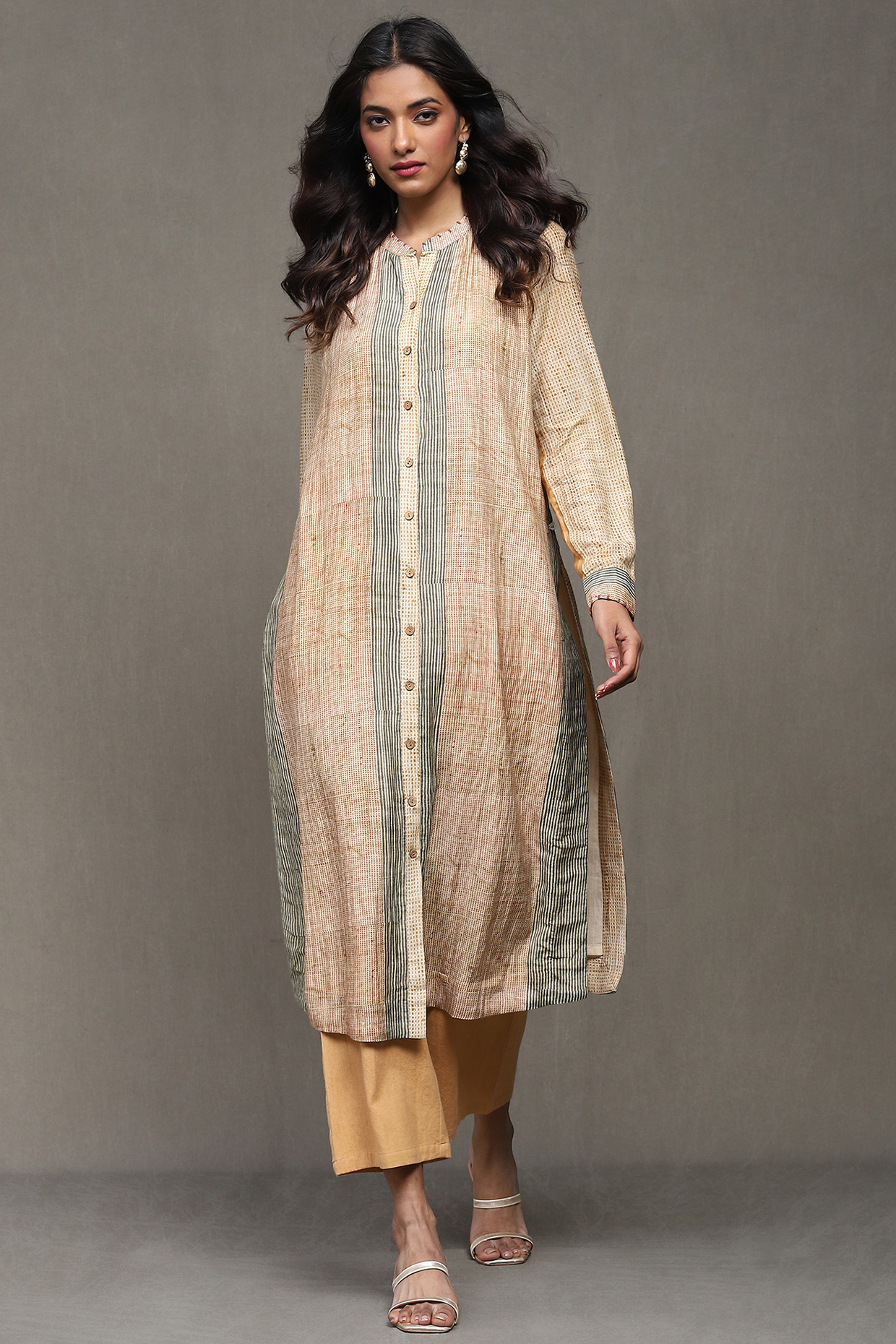 Apricot Cotton Silk Digital Printed Kurta Set by Ritu Kumar at Pernia's Pop Up Shop