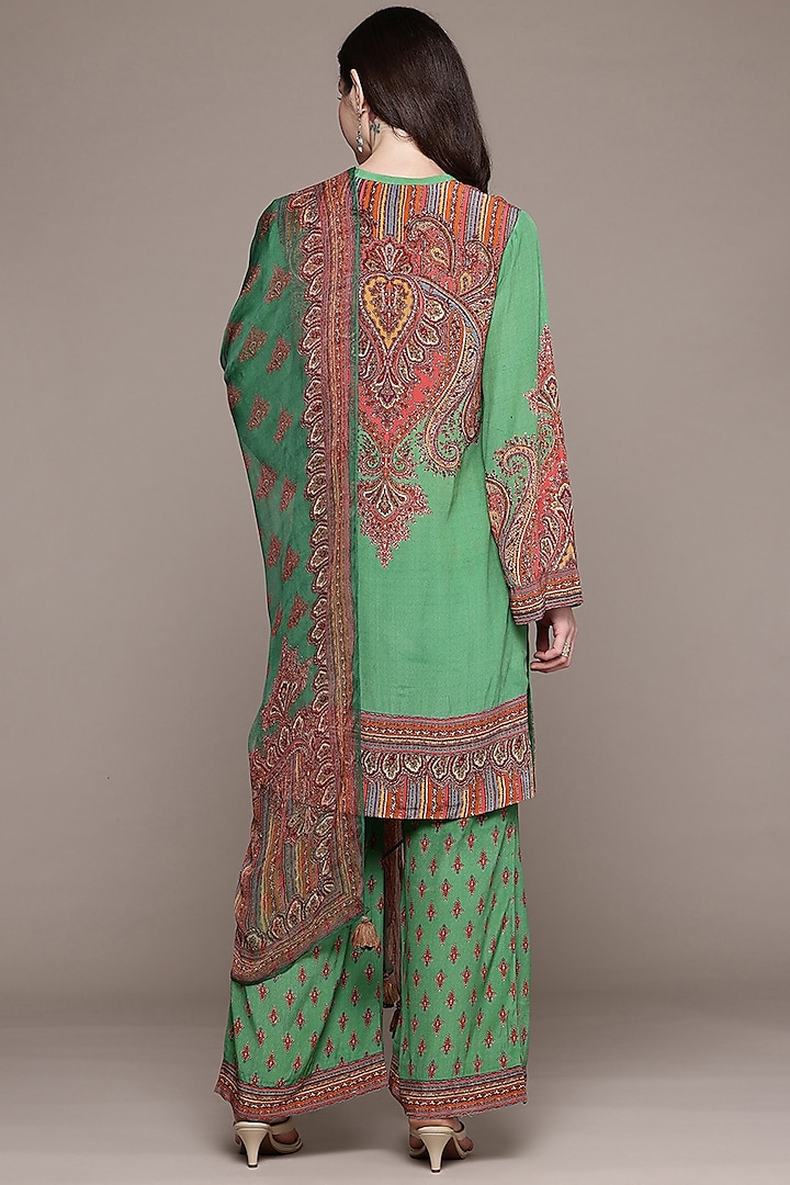 Green Viscose Kurta Set by Ritu Kumar at Pernia's Pop Up Shop