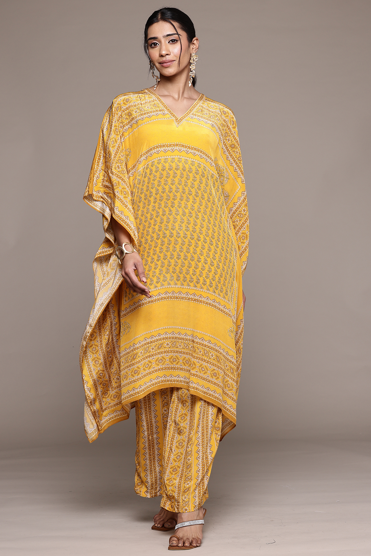 Yellow Viscose Kurta Set by Ritu Kumar at Pernia's Pop Up Shop