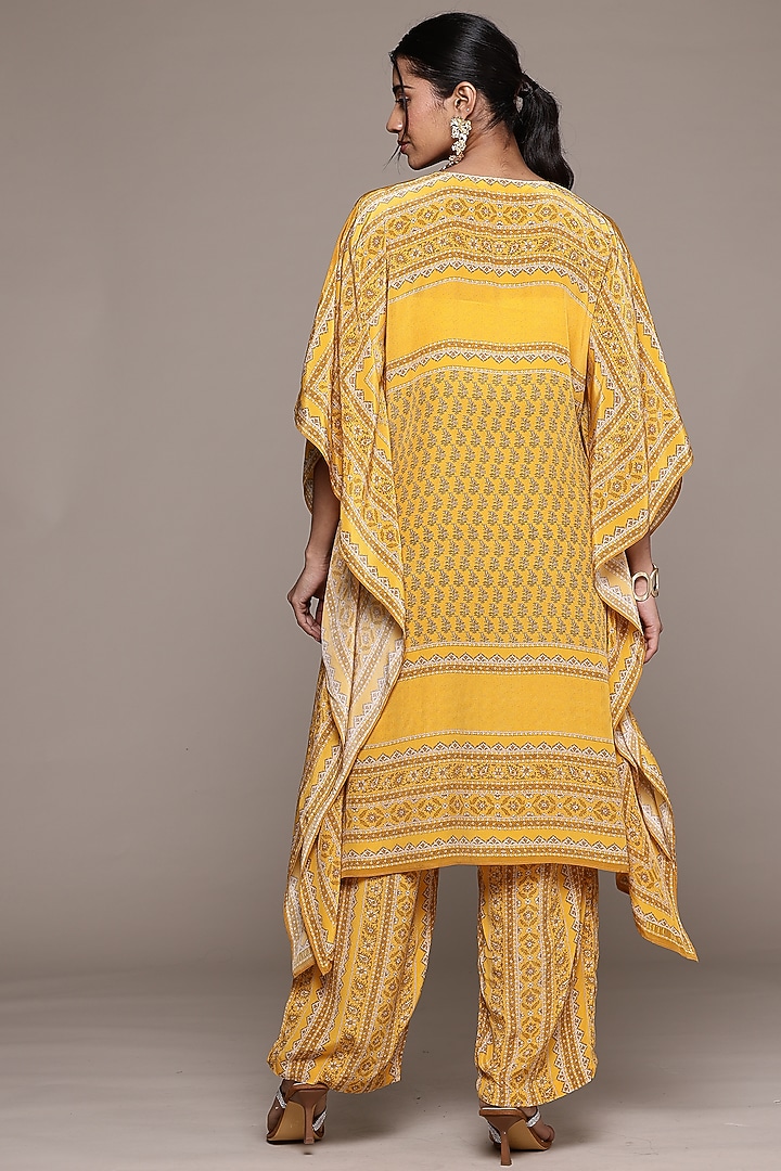 Yellow Viscose Kurta Set by Ritu Kumar at Pernia's Pop Up Shop