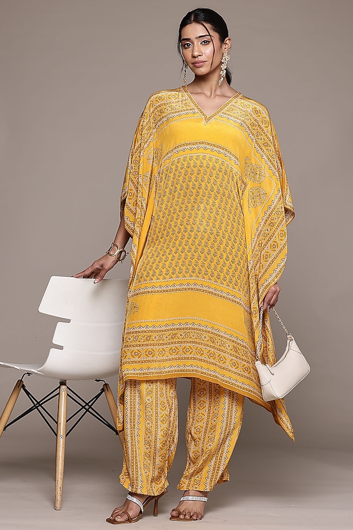Yellow Viscose Kurta Set by Ritu Kumar at Pernia's Pop Up Shop