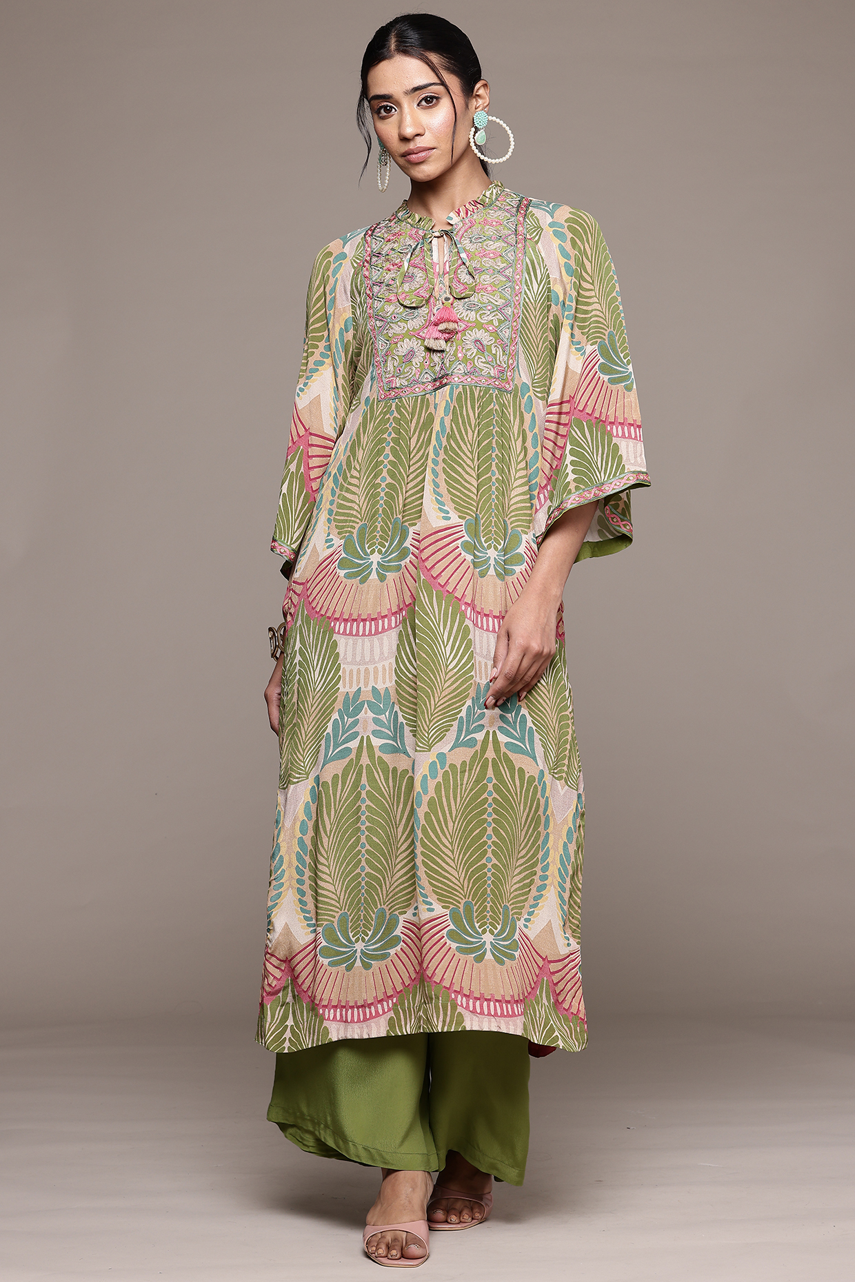 Green Viscose Printed Kurta Set by Ritu Kumar at Pernia's Pop Up Shop