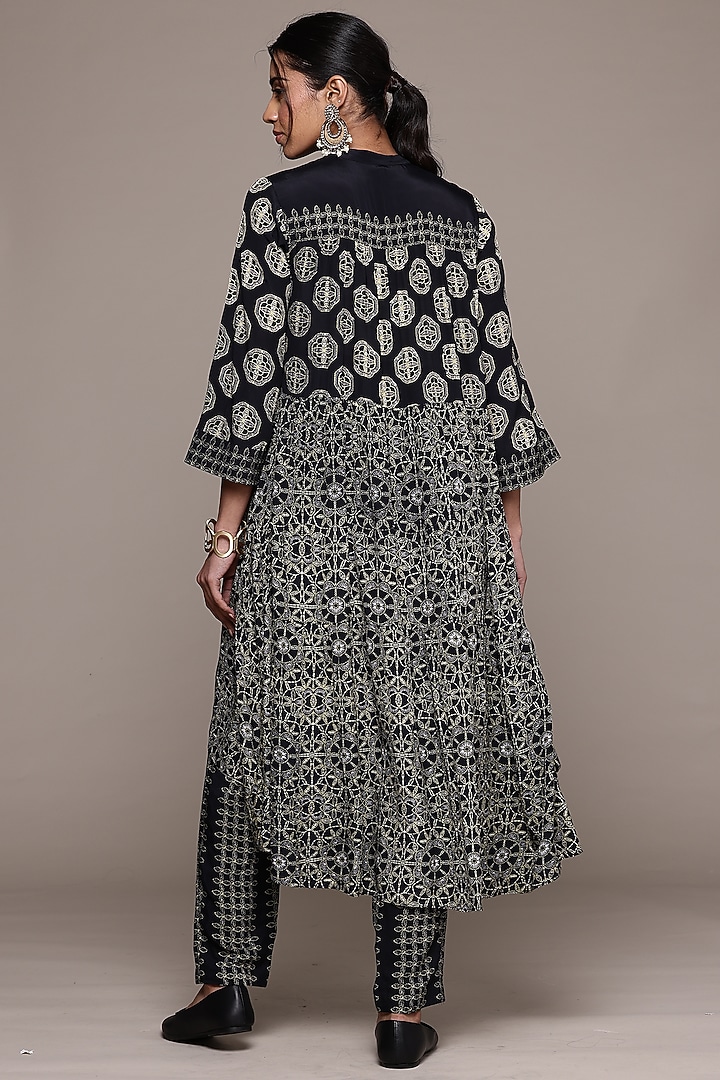Black Viscose Kurta Set by Ritu Kumar at Pernia's Pop Up Shop