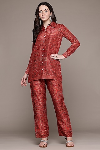 Red & Multi-Colored Flat Dupion Brocade Jamawar Kurta Set by Ritu Kumar
