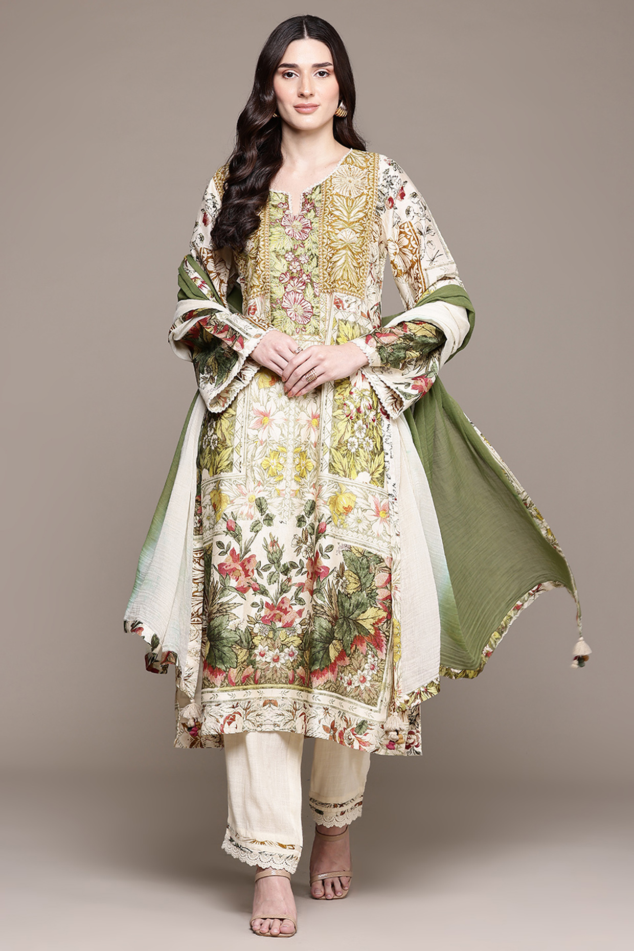 Off-White Cotton & Silk Digital Printed Kurta Set by Ritu Kumar at Pernia's Pop Up Shop