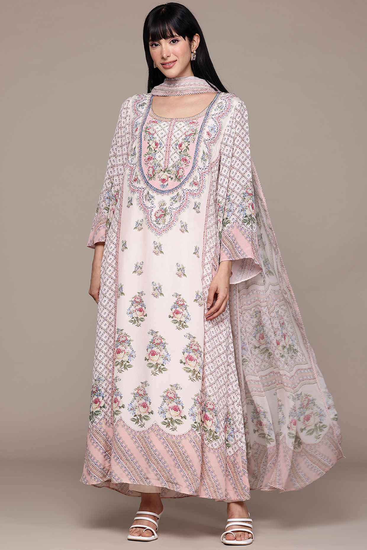 Pink Viscose Crepe Digital Printed Kurta Set by Ritu Kumar at Pernia's Pop Up Shop