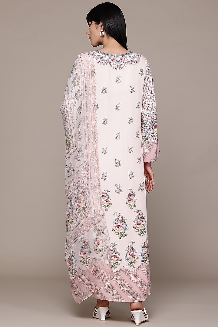 Pink Viscose Crepe Digital Printed Kurta Set by Ritu Kumar at Pernia's Pop Up Shop