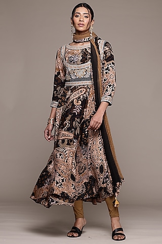 Black Viscose Crepe Paisley Printed Kurta Set by Ritu Kumar