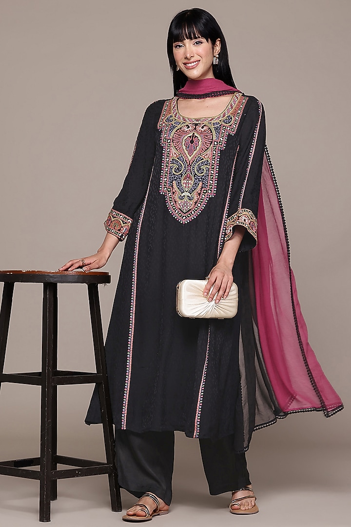 Black Viscose Dobby Kurta Set by Ritu Kumar at Pernia's Pop Up Shop