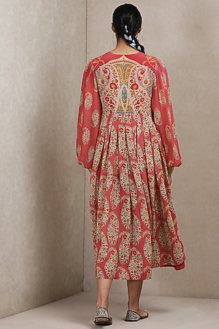 Buy Ritu Kumar Lehenga, Saree, Dresses, Kurtas, Shararas 2021