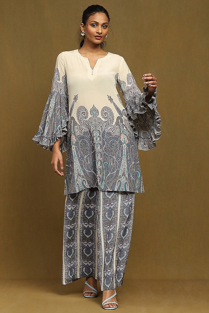 Off-White & Blue Silk Printed Kurta Set by Ritu Kumar