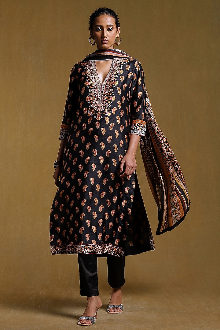 Black & Multi-Colored Silk Printed Kurta Set by Ritu Kumar