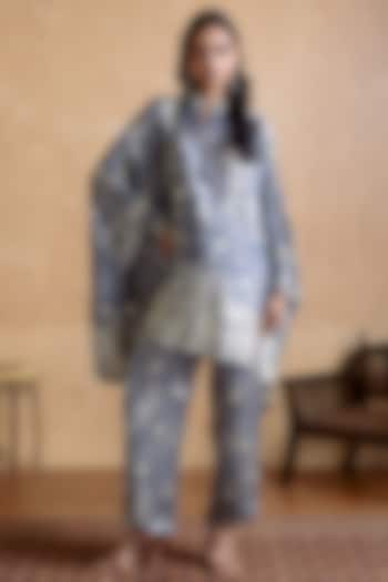 Grey & Off-White Gajji Satin Floral Printed Kurta Set by Ritu Kumar at Pernia's Pop Up Shop