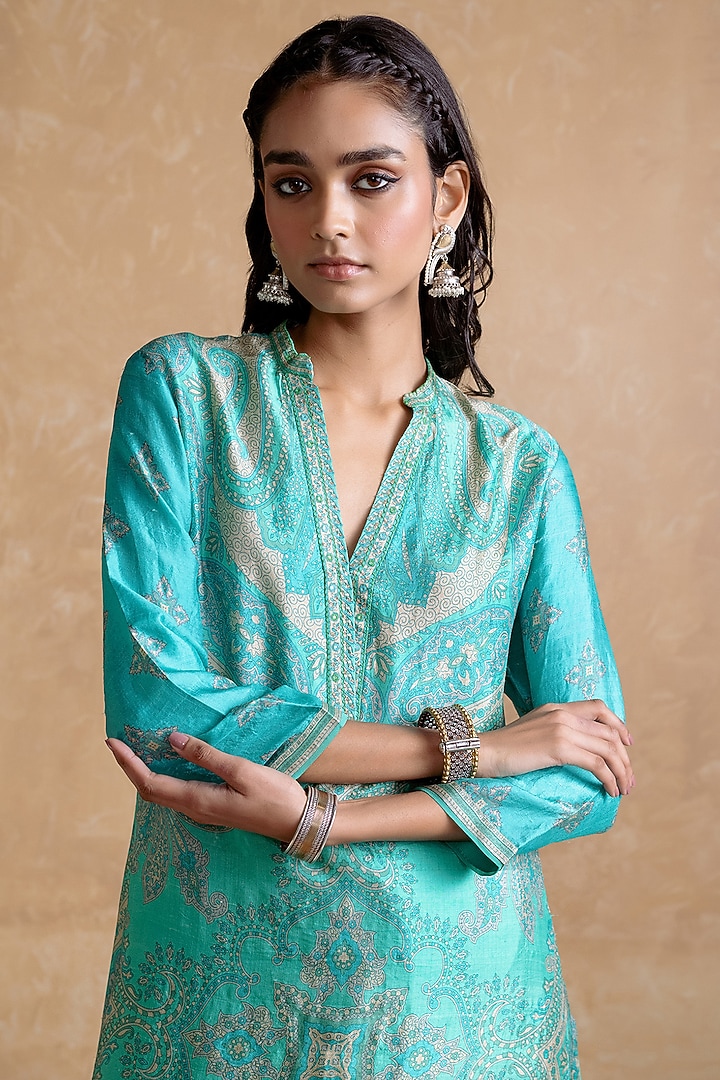 Aqua & Beige Murshidabad Silk Floral Printed Kurta Set by Ritu Kumar at Pernia's Pop Up Shop
