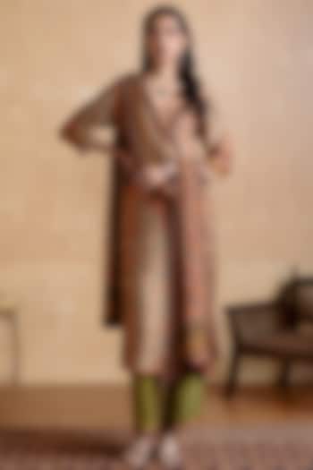 Khaki Murshidabad Silk Floral Printed Kurta Set by Ritu Kumar at Pernia's Pop Up Shop