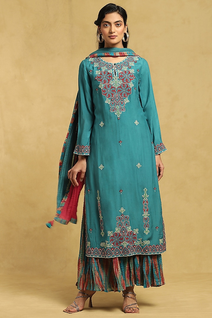 Teal Green Embroidered Kurta Set by Ritu Kumar at Pernia's Pop Up Shop