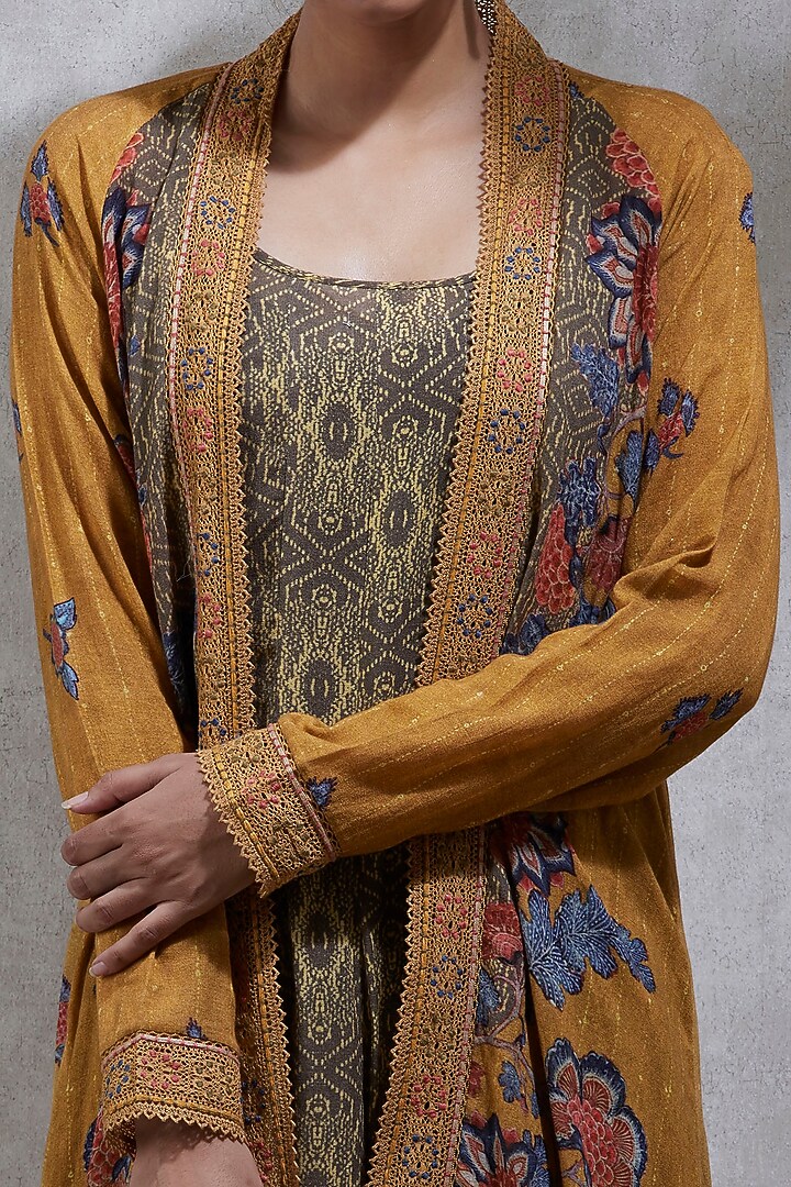 Mustard Yellow Kurta With Printed Cape by Ritu Kumar at Pernia's Pop Up Shop