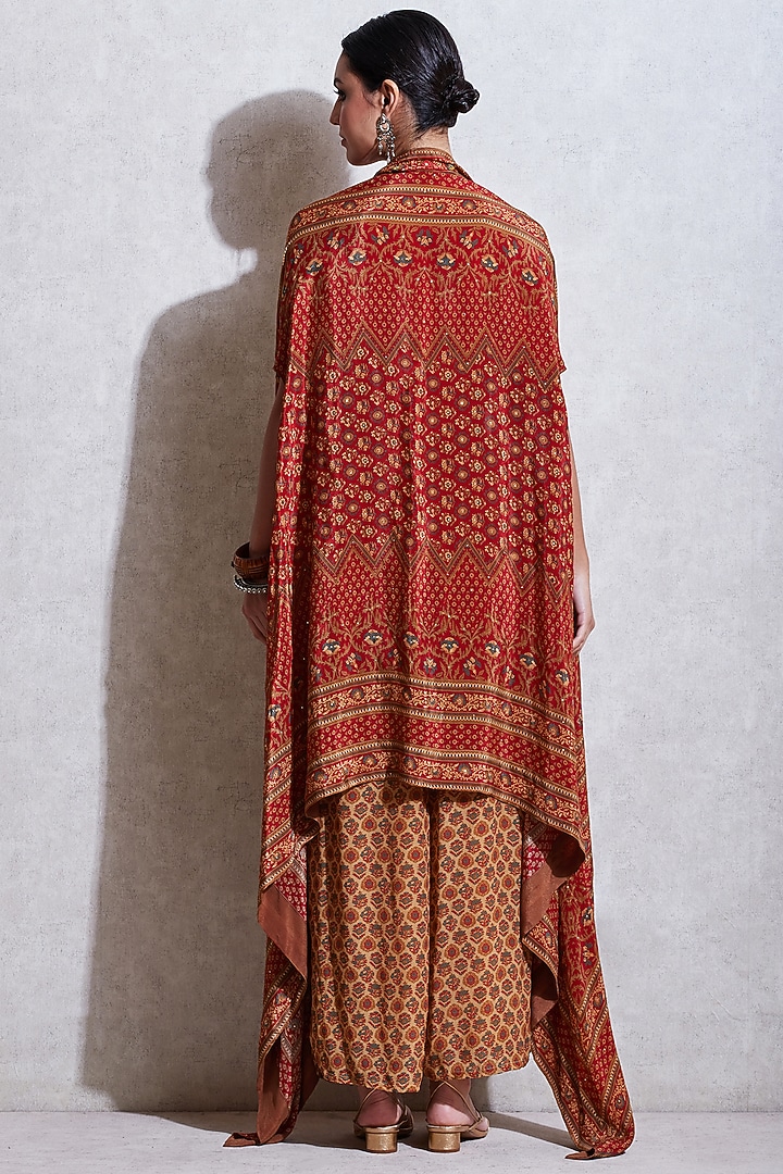Rust Orange & Beige Cape Set by Ritu Kumar at Pernia's Pop Up Shop