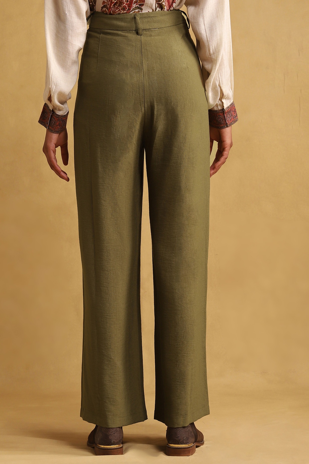 Beige Oxford Cotton Trousers Design by Khara Kapas at Pernia's Pop Up Shop  2024