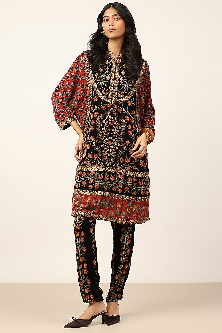 Black & Rust Silk Floral Printed Kurta Set by Ritu Kumar at Pernia's Pop Up Shop